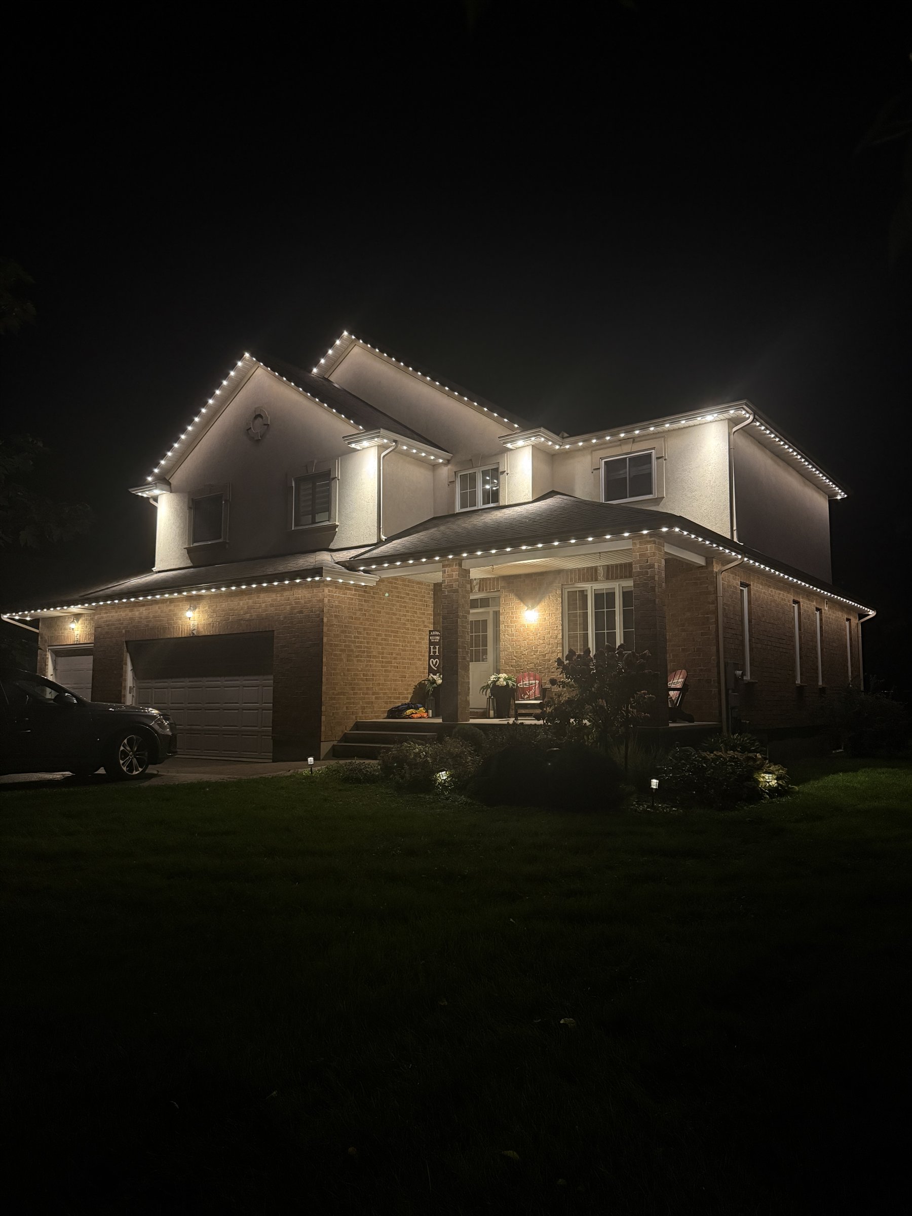 Warm white permanent lighting on a two-storey Wise installation